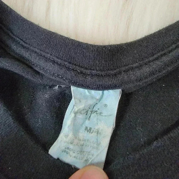 2016 Panic! At the Disco Death of a Bachelor Band Tee - Picture 3 of 6